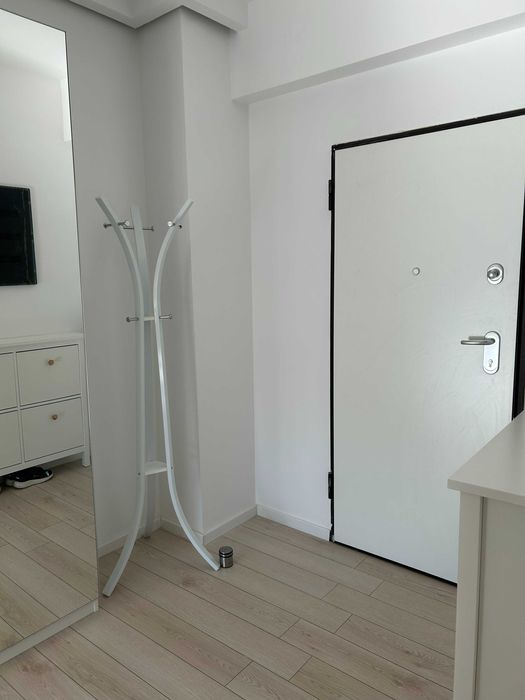 Inchiriez apartament 2 camere, imobil Forest On, Baneasa, sector 1