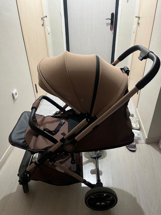 Коляска для прогулки