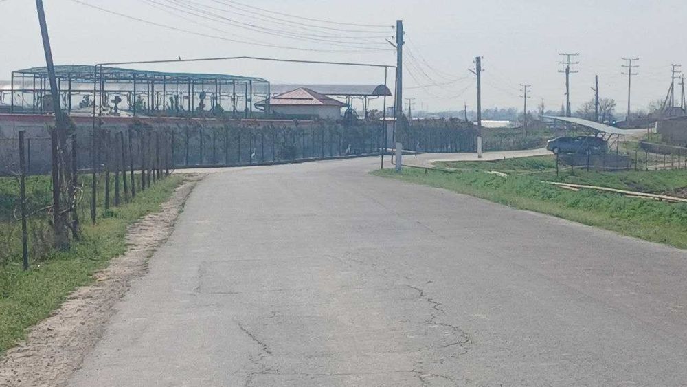 Продаётся земельный участок 10 соток.