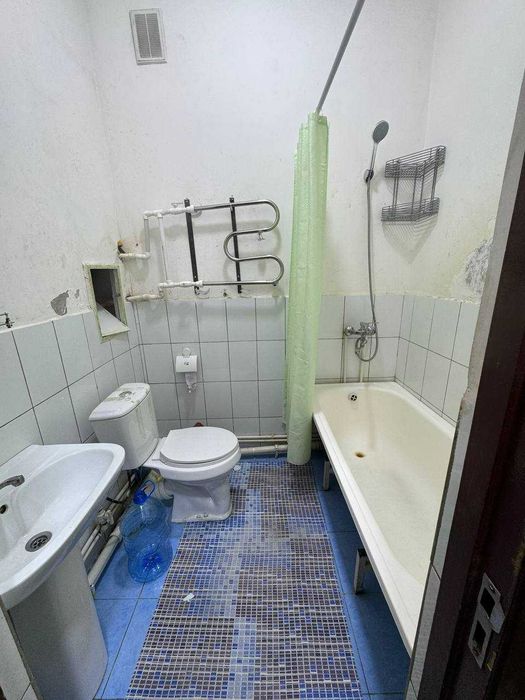 2 хоналик квартира 1 кават кирпичный дом, 11-поликлиника