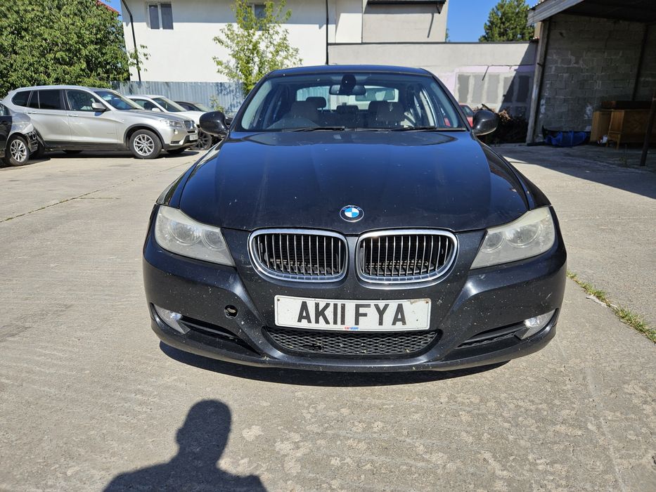 Piese auto BMW e90 325i lci