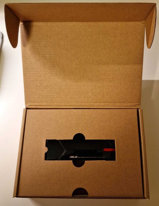 Продава се Адаптер ASUS AC68 AC1900 - USB-AC68