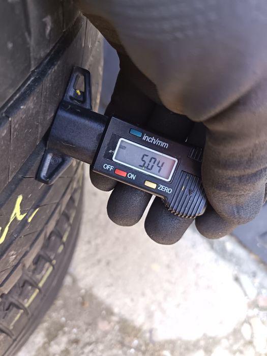 Anvelope vara 245 40 19 Bridgestone 2020 5-5.9mm