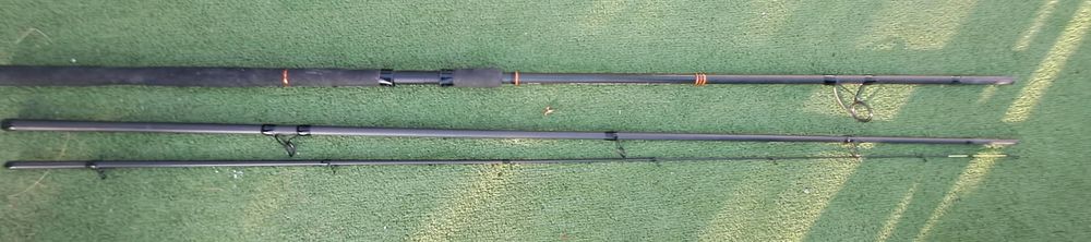 De vanzare
-Set avertizorii fl+ 6 swingeri, 450 ron
-O mulineta prolo