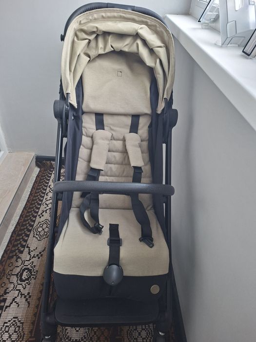 Количка Cybex Beezy