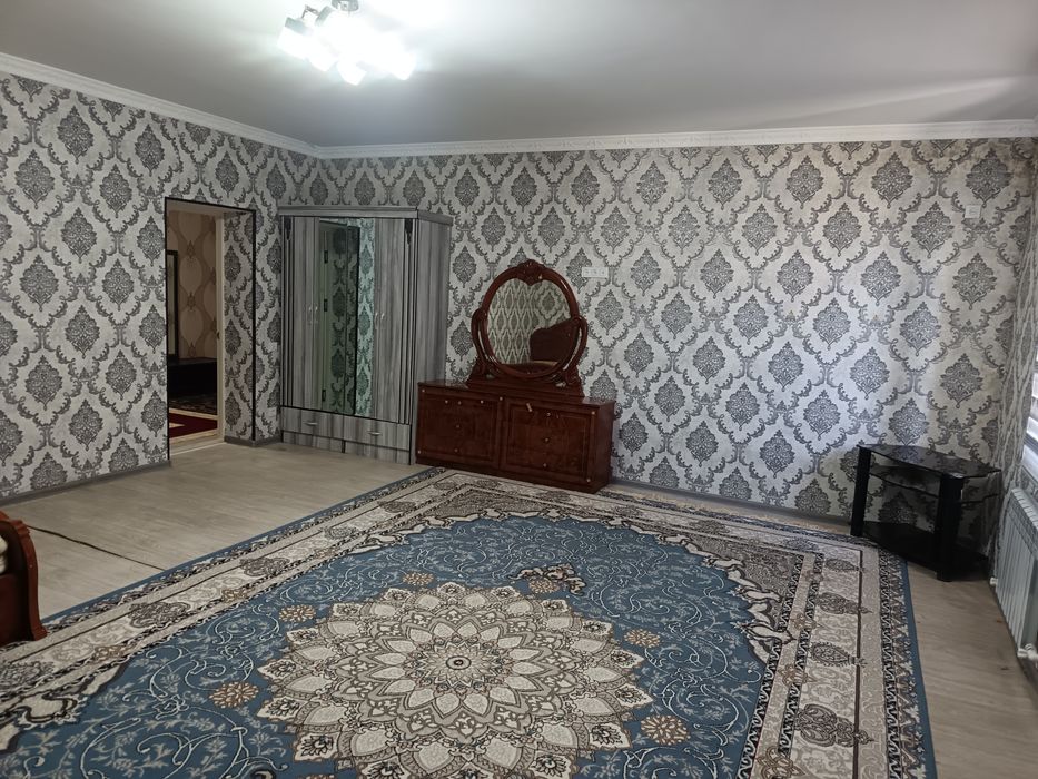 Fargona shahar, frunza massivda 3 xonali kvartira sotiladi, yangi dom