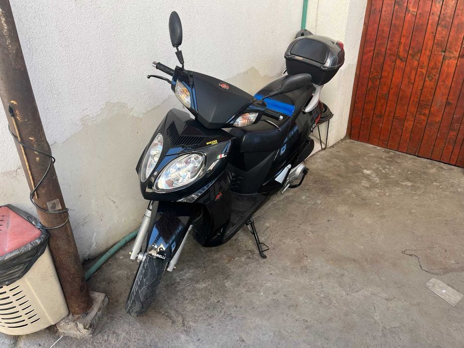 Скутер   150сс Garelli