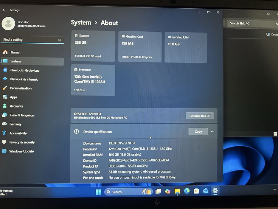 Laptop HP EliteBook 650 G9