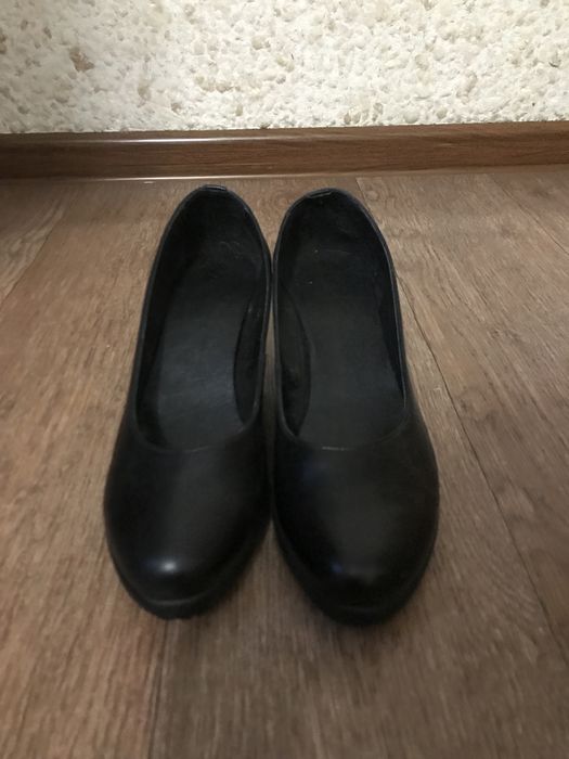 Туфли кожаные