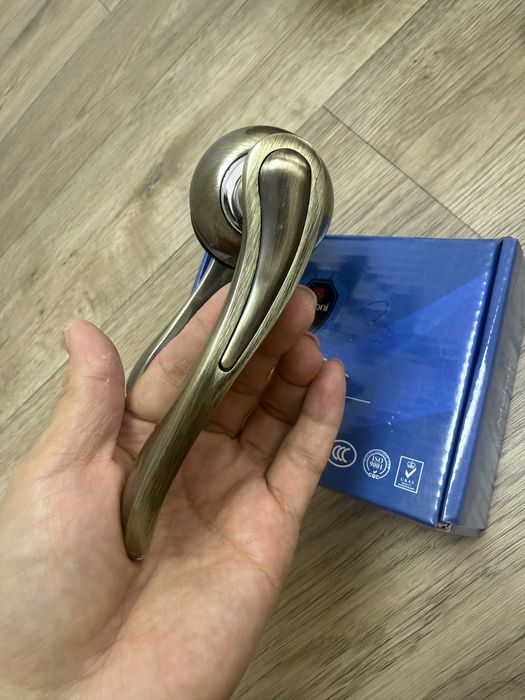 Срочно есік тұтқалары сатылады