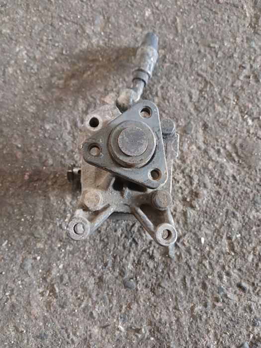 Гур насос БМВ М43 привозной