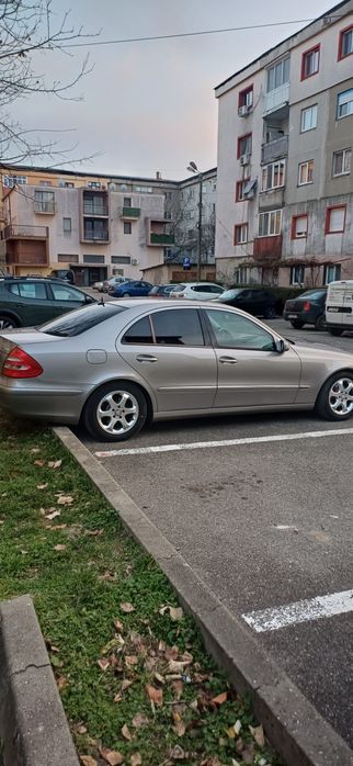 MERCEDES-BENZ E-Class 2004 — imagine 2