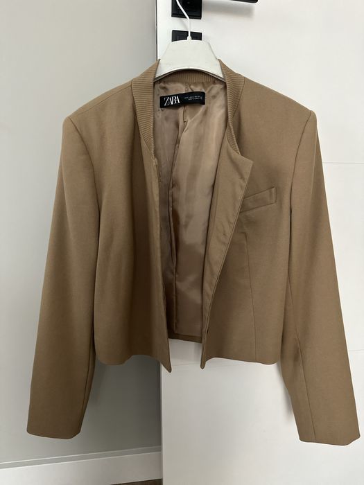 спортно-елегантно сако Zara