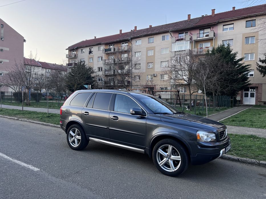 Volvo XC -90 intretinut !merita vazut!