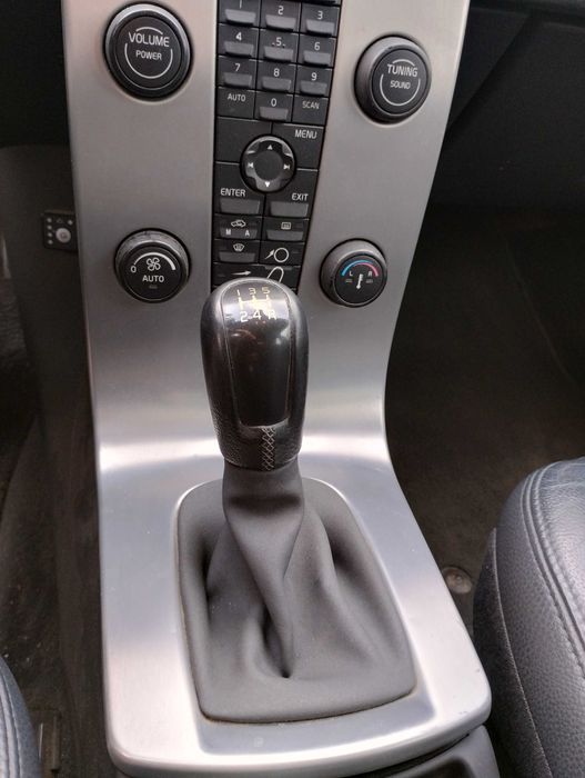 Volvo V50 2.4 Бензин ГАЗ