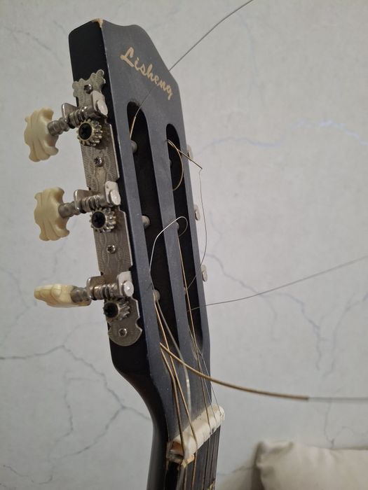 Гитара    продам