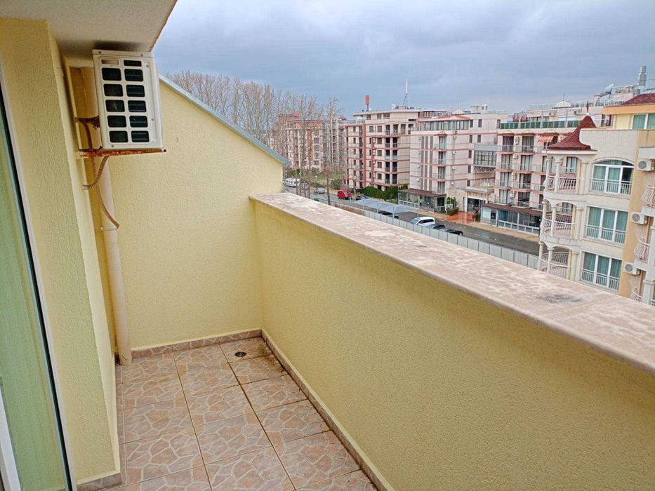 Продава се Двустаен апартамент в к.к. Слънчев бряг - 62 кв.м за 1000 €/кв.м - Снимка #6