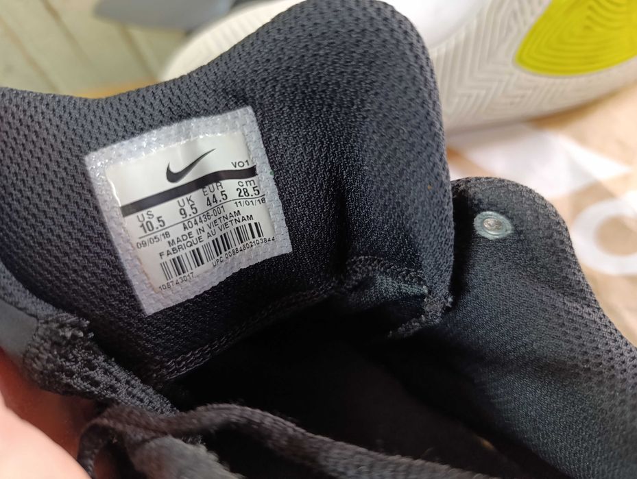 ''Nike Kyrie Flytrap 2''оригинални маратонки 44.5 номер