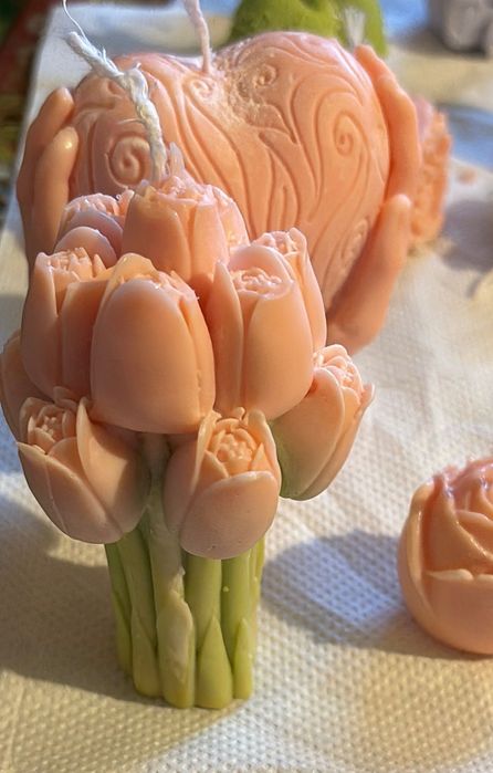 Lumânări parfumate realizate manual – unice și elegante