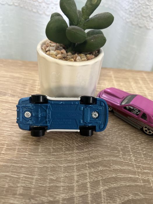 Mașinuțe vintage hot wheels