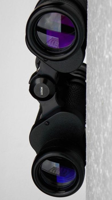 binoclu fully coated Luxon 8x30 field 7,5 optica de calitate,curata