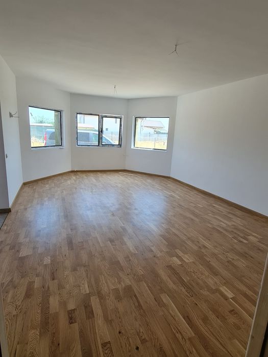 Casa noua Adunatii Copaceni