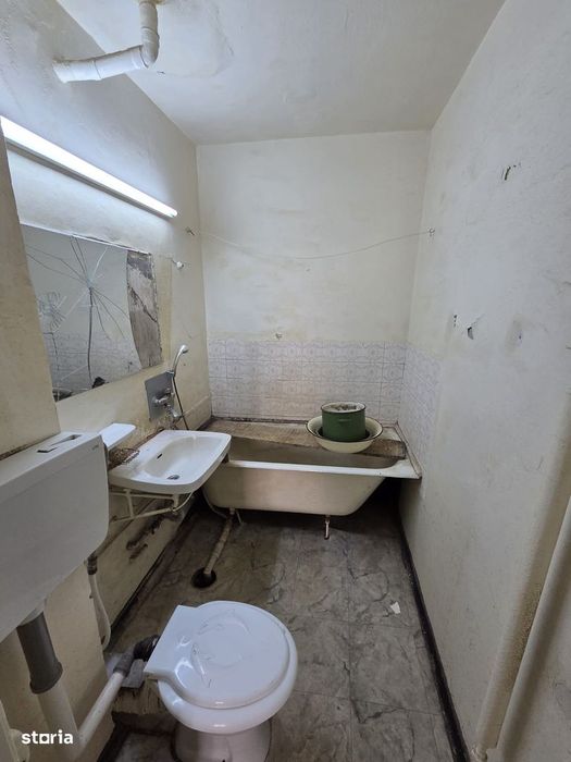 Etaj 3 - Alexandru - Piata - Apartament 2 camere