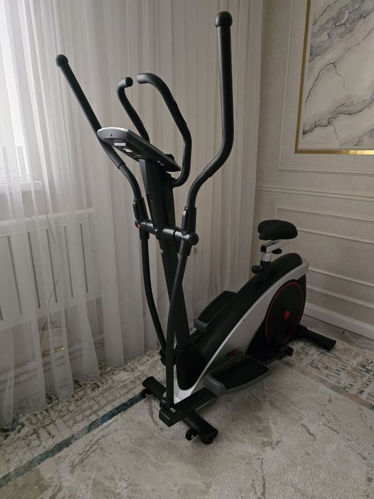 Эллиптический тренажер