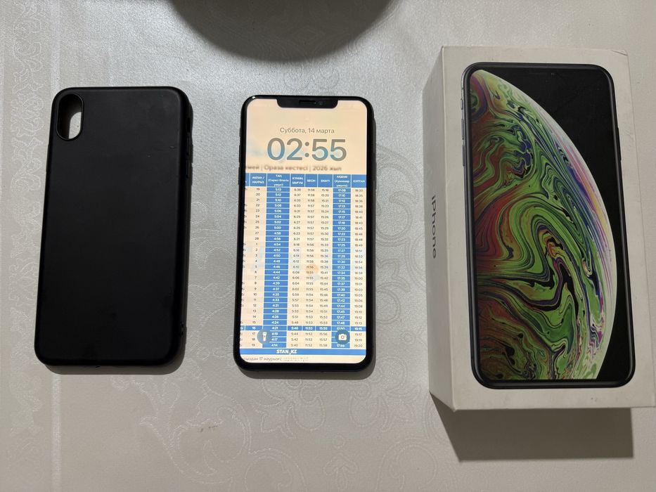 Продается IPhone XS MAX