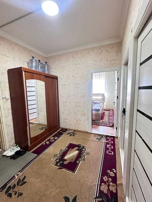 Беруний метро 3 хона квартира 115м2 талабаларда сотилади !!