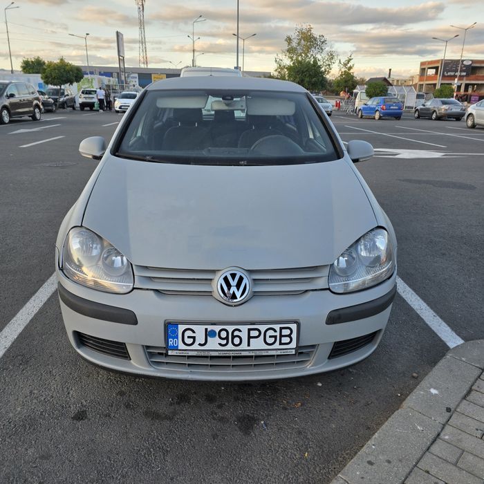Vand vw golf 5 din 2004