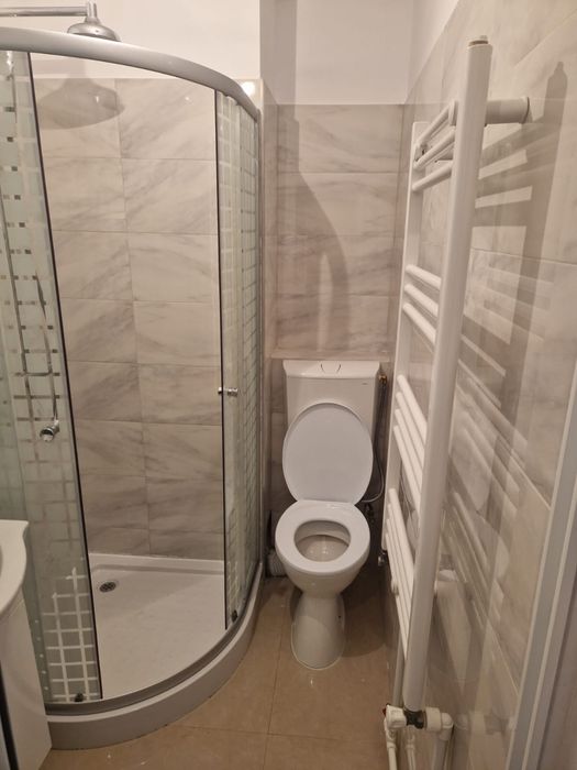 Garsonieră de închiriat – 800 lei/lună