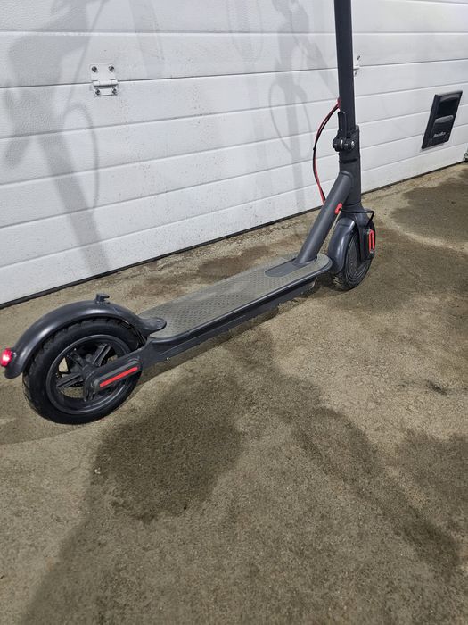 Продам электросамокат