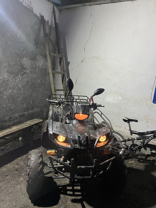 Продам квадроцикл срочно