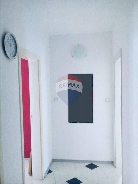 Продава се Тристаен апартамент в Варна, Бриз - 108 кв.м за 1843 €/кв.м - Снимка #8