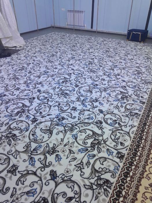 Projector 200w led chiroq kok va oq rangda