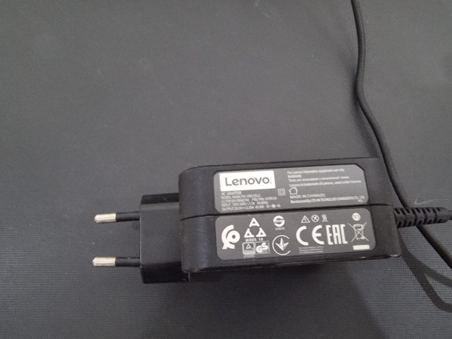 ноутбук lenovo.