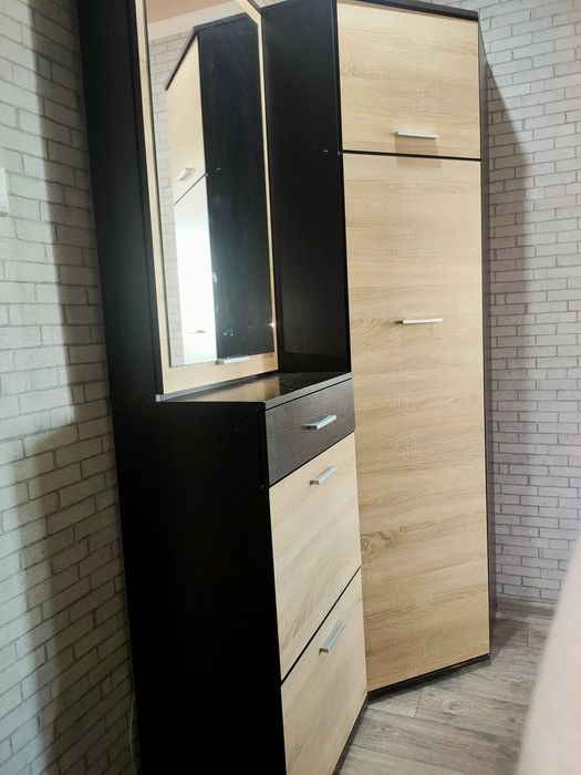 Продам обувницу со шкафом