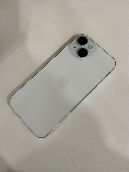 продам айфон 15