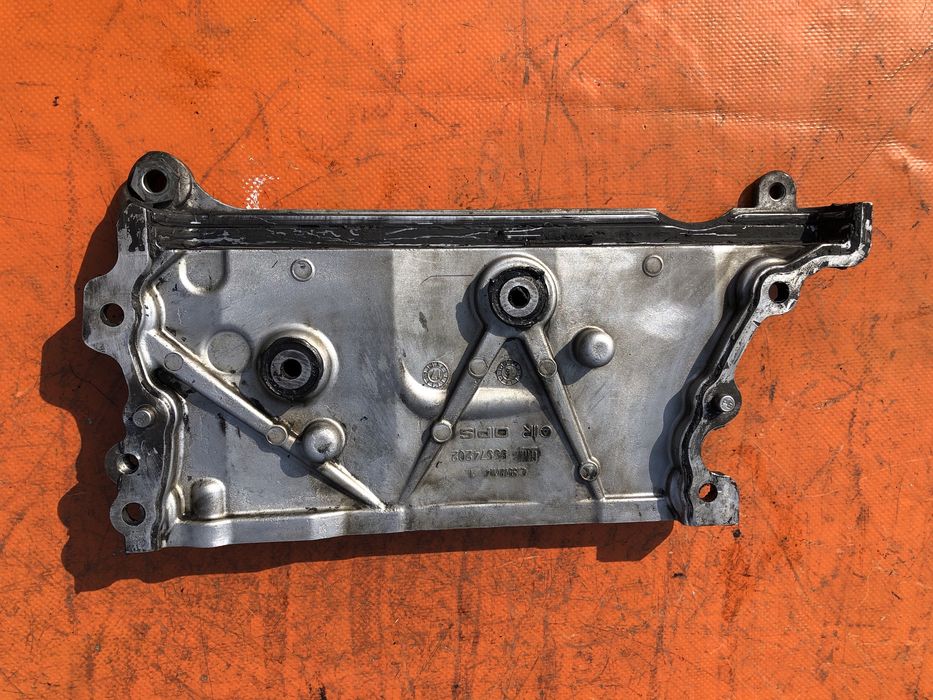 Capac distributie vibrochen Opel Astra J 1.6CDTI euro 6