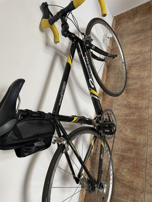 Vând bicicleta de oraș, cursieră