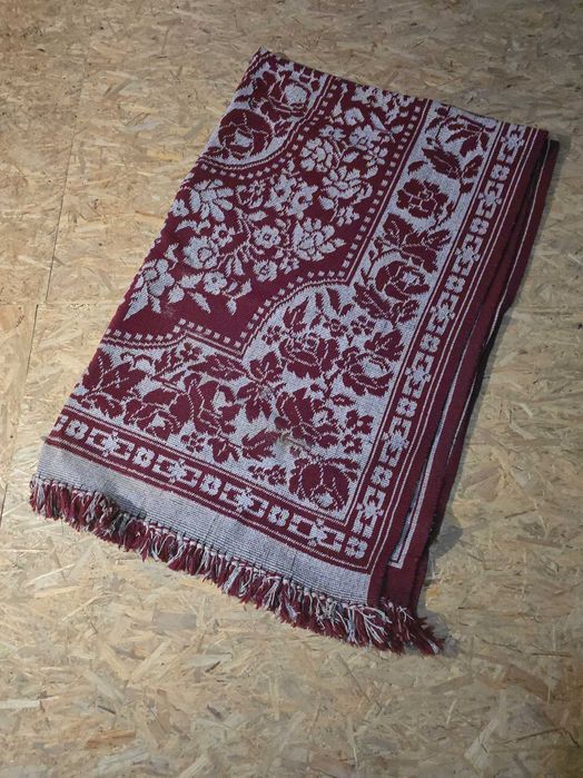 Covor iuta 3/4, în stare perfecta (am 2 buc.)