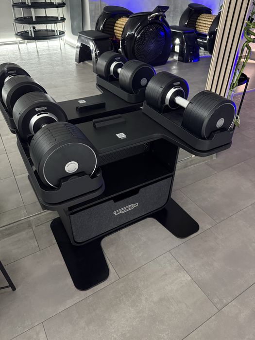 Интерактивни смарт дъмбели