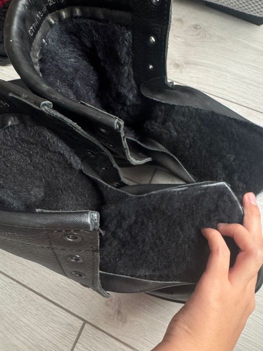 Берцы с мехом 43 размер