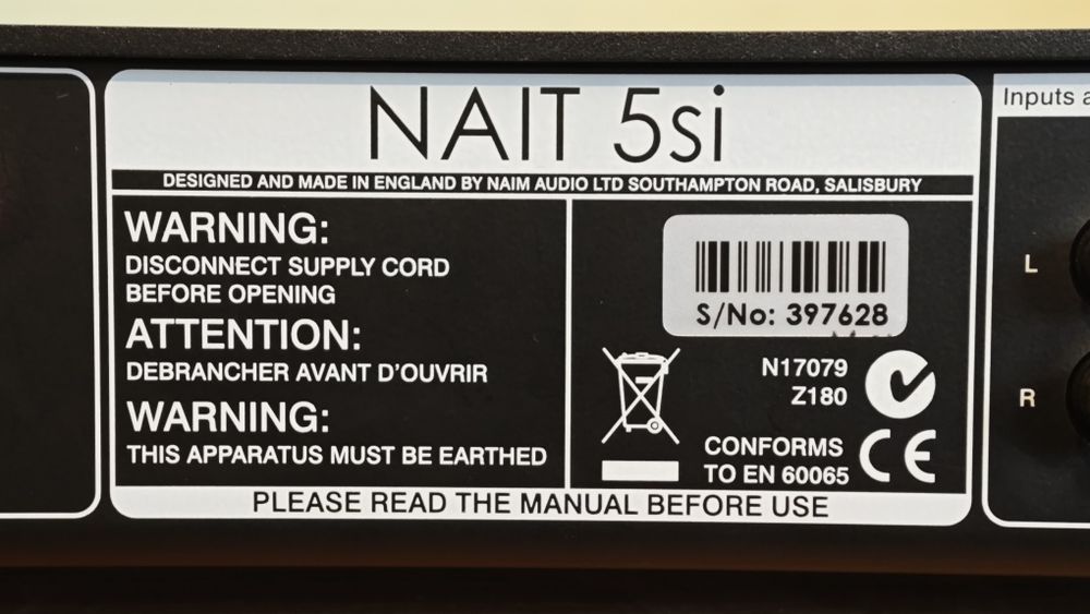 Naim Nait 5si  усилвател