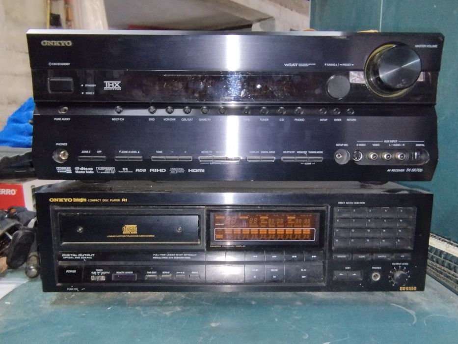 Amplificator și CD player Onkio