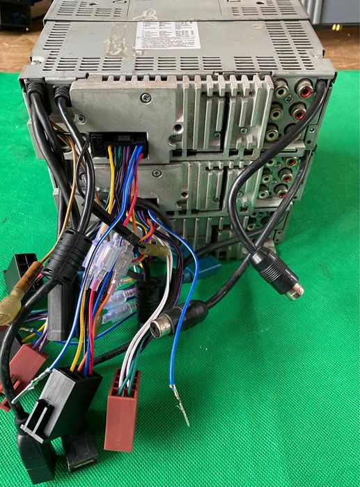 Cd playere auto Alpine old school