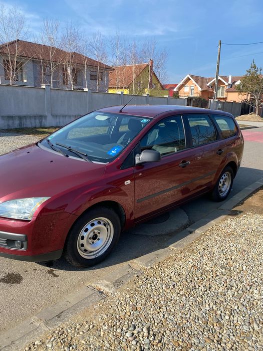 Vând Ford Focus Break