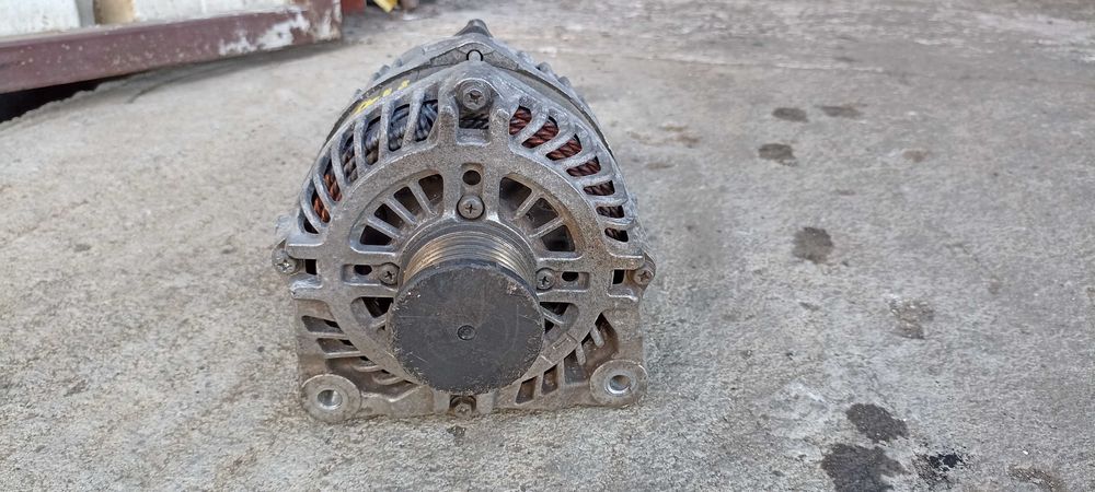 Alternator Opel Vivaro Renault Trafic Megane Scenic 1.6dci 2016-2022