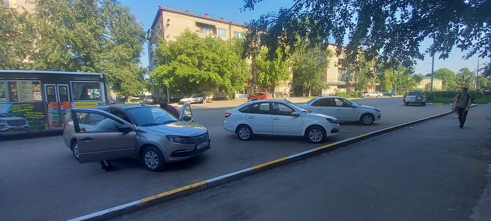 Автошкола Алан, автоинструктор